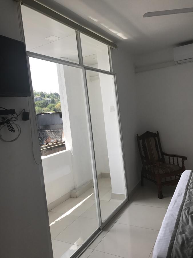 Impala City Hotel And Hostel Kandy 50 Экстерьер фото